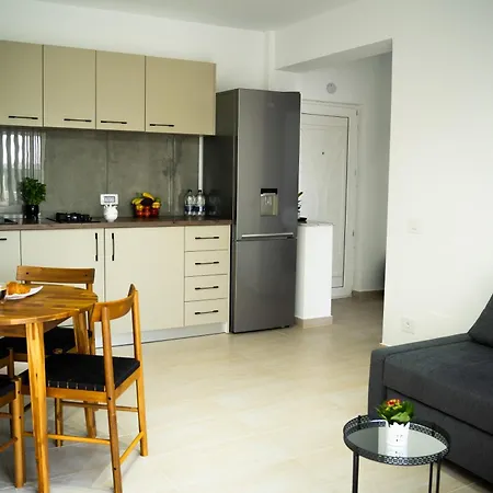 Donilads Properties - Home Everywhere, Relax & Nature Escape 2 Mai Exterior photo